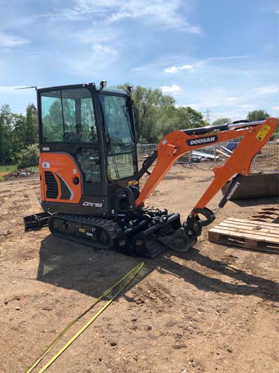 1.8 tonne mini digger derby